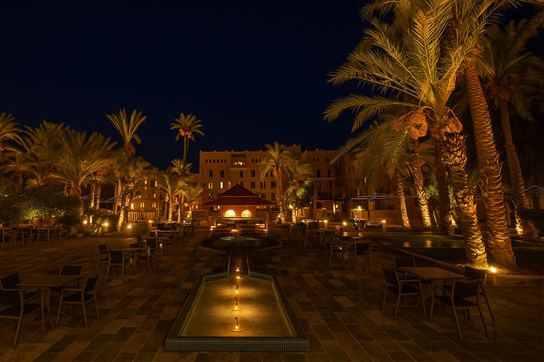 Ambiance Nocturne Karam Palace